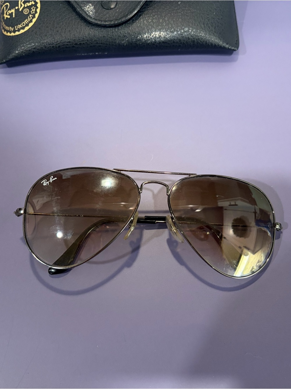 Ray-Ban Aviator Sunglasses - Gunmetal Frame with Brown Gradient Lenses - Picture 3 of 5